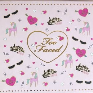 Too Faced Collective Pins 🌺